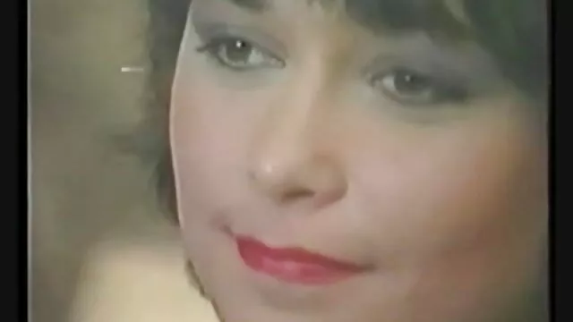 کلبه روسی با یک الاغ بزرگ قاب یک نقطه در زیر دیک دوست دختر او کانال سوپربکن بکن را بهترین دوست