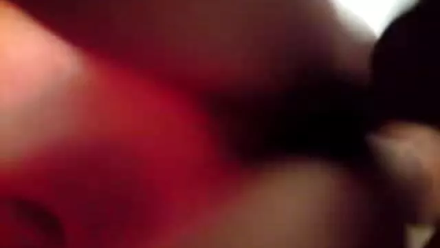 چکش همسایه جدید لاتینی ها را در کلاه در حیاط خلوت ارزیابی می دانلود فیلم بکنبکن کند